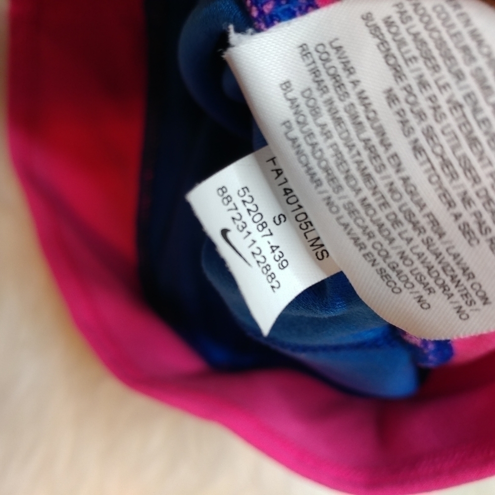 Girls' Nike Dri-Fit Legend Capri Tights - Picture 8 of 10